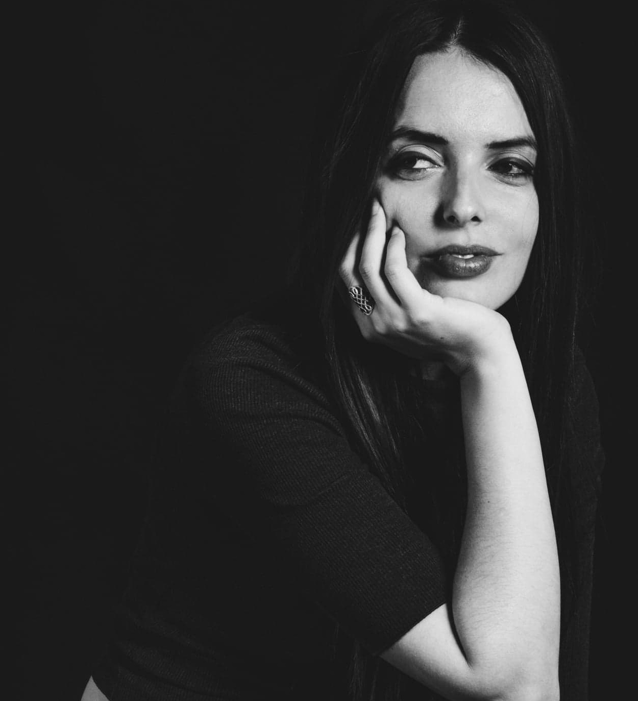 Luna Jovanović: Intuitivni foto-zapisivač